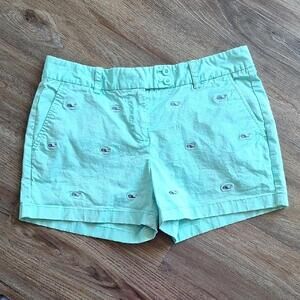 Vineyard Vines Teal Whale Short Size 6